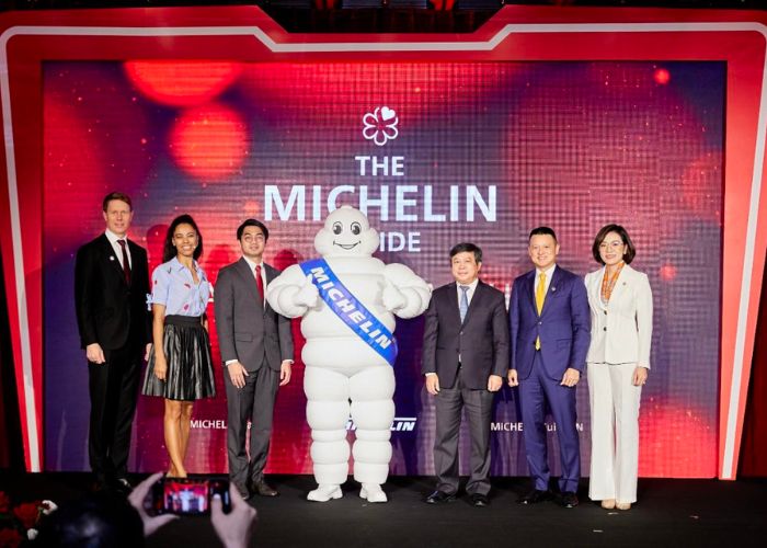 Đại diện Michelin Guide và Sun Group trong lễ ra mắt Michelin Guide tại Việt Nam. Ảnh: Sun Group